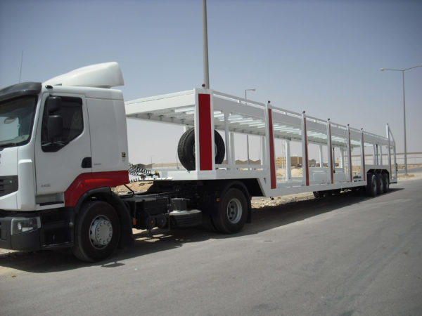 ناقلة سيارات